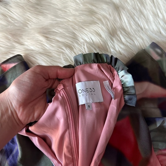 ONE33 SOCIAL Multi Print Ruffle Mini Dress - Picture 4 of 4